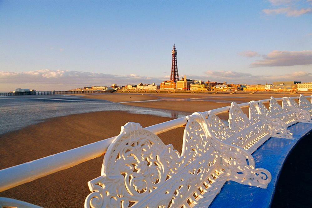 The Galloway Blackpool Exterior photo